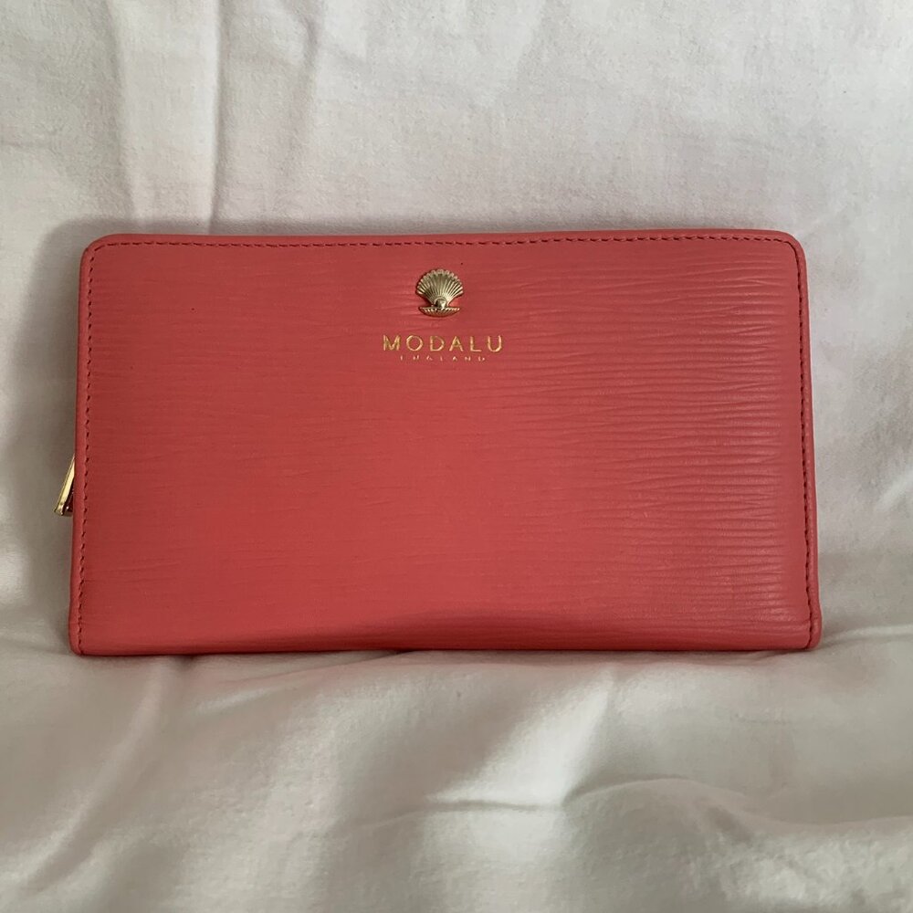 Modalu (England) - Pink Leather Wallet